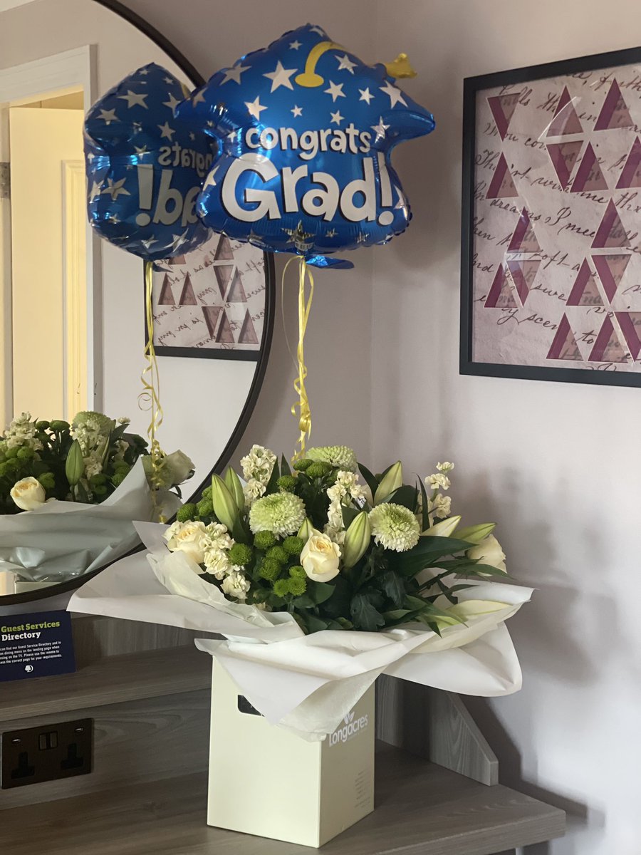 Rebecca J-E tweet media