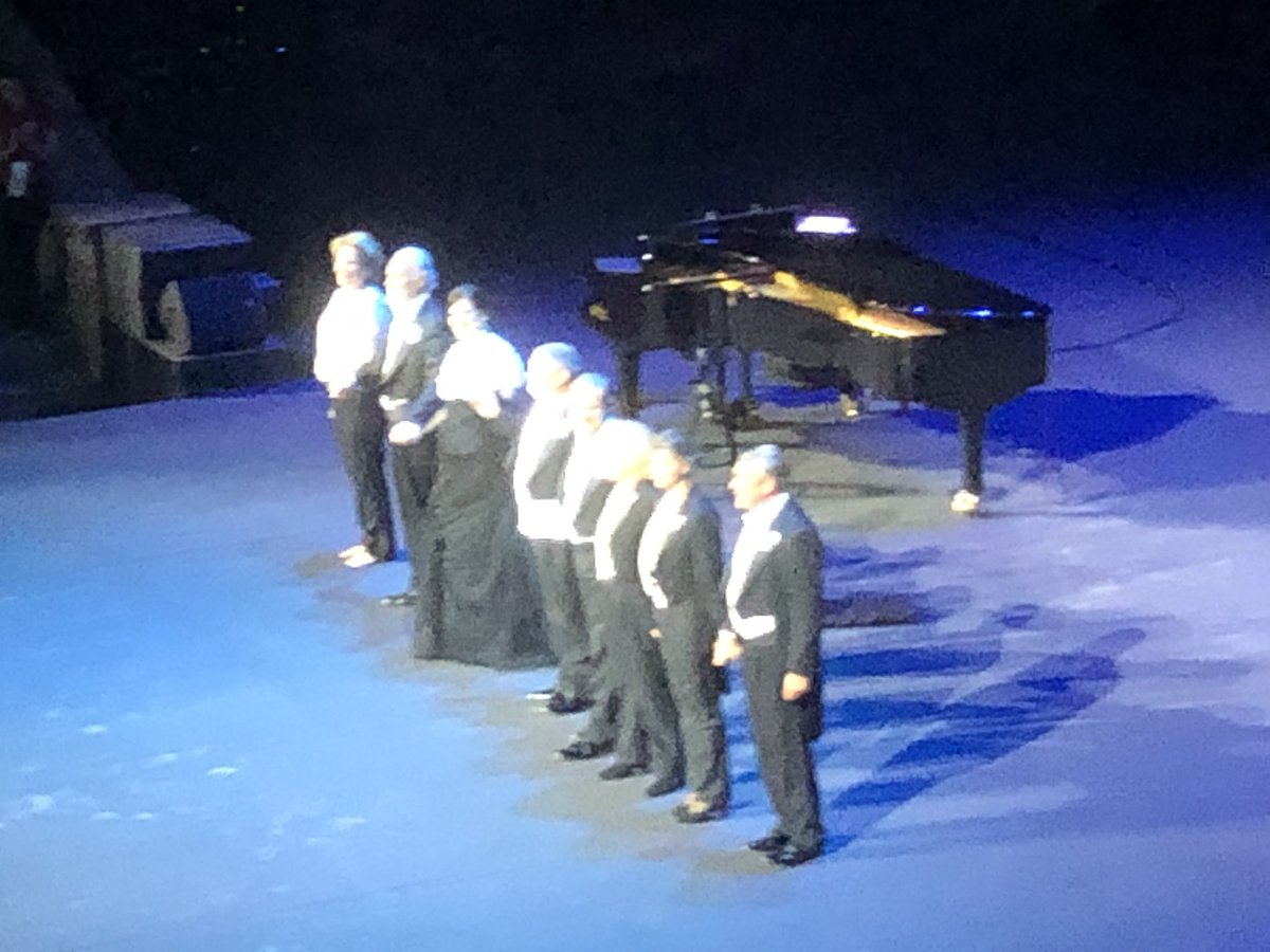RafaBurgosBCN's tweet photo. Bécquer, Guimerà, Zorrilla, Clavé o Espronceda recitats per Marisa Paredes, Lluís Homar, Alberto San Juan o Pere Arquillué. Un espectacle coral per a una nit d’estiu al @grecfestivalbcn. https://t.co/bgzdWS1CPZ