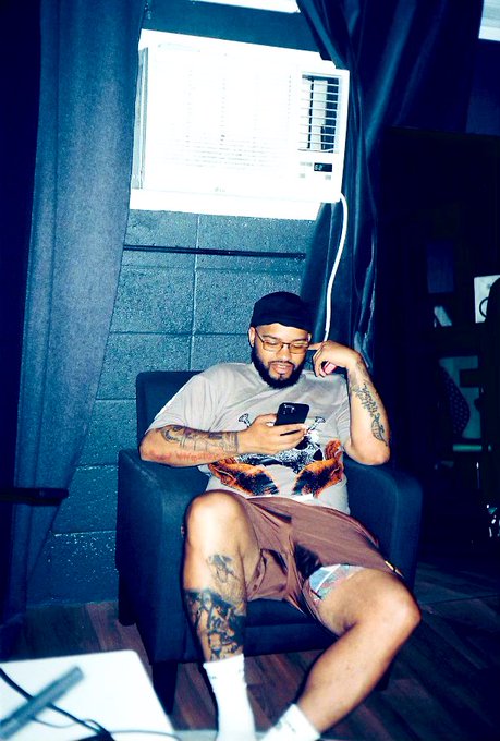 Lito_Holmes