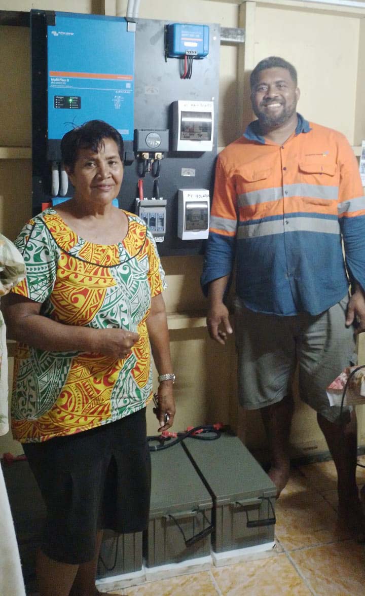 SolarFiji's tweet image. 2.64kWp Offgrid Solar System for Banaban virgin coconut oil Rabi in Rabi Island, Fiji

solarfiji.org/offgrid-solar-…

#solarfiji #victronenergy #Phonosolar #banabanvirgincoconutoil #rabiisland #fijiislands #solarsystem #communityproject #renewableenergy #solar