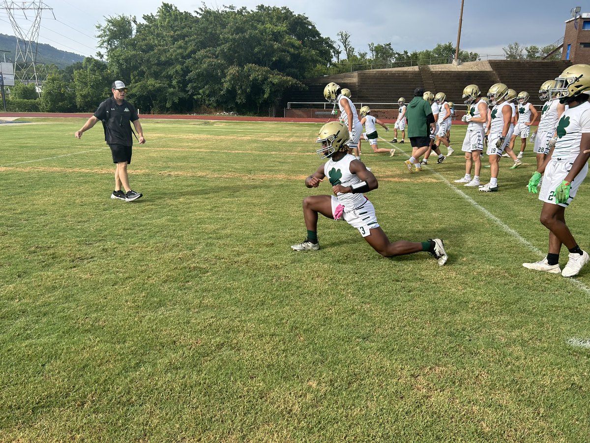 Smokey Putnam (@sotgsmoke) on Twitter photo <a href="/NDChattFootball/">Notre Dame High School Football</a> star <a href="/EjCarterrr/">Edward “Ej” Lamar Carter Jr</a> getting warmed up #SOTG <a href="/NDChattFootball/">Notre Dame High School Football</a> star <a href="/EjCarterrr/">Edward “Ej” Lamar Carter Jr</a> getting warmed up #SOTG
