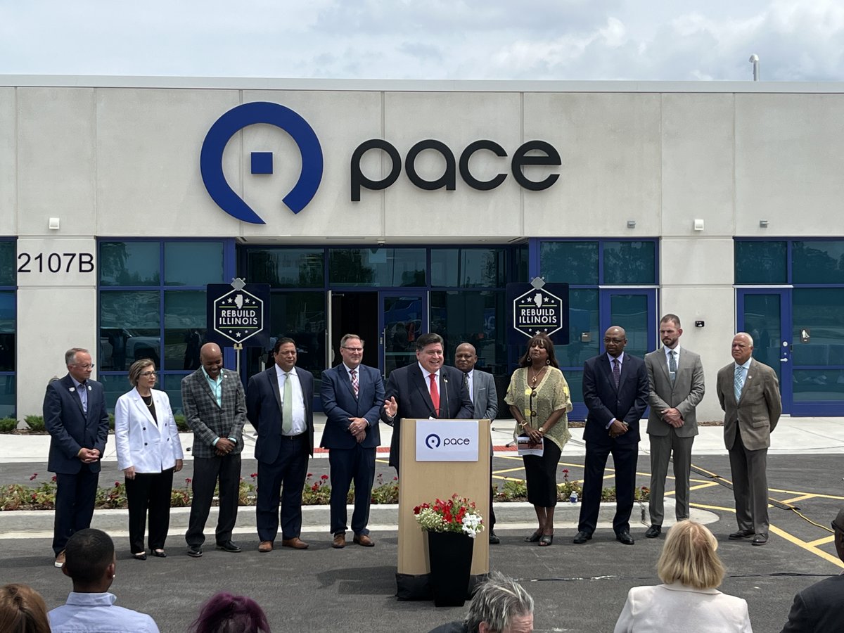 PaceSuburbanBus's tweet photo. Governor JB Pritzker Joins Pace to Celebrate Agency’s Latest Investment in the South Suburbs. Read more here: https://t.co/f6XbiDak0m https://t.co/rcSgjBiayE