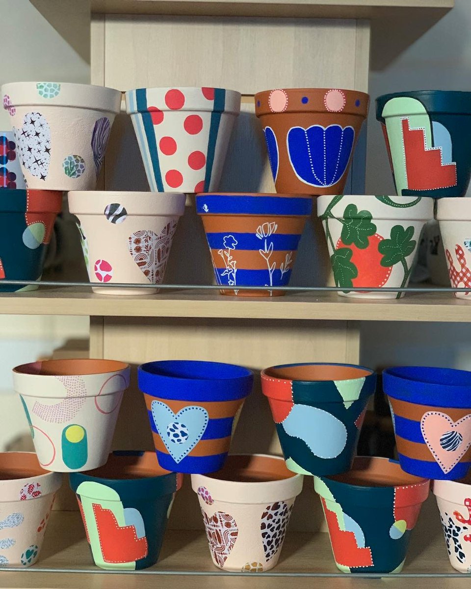Elevatesup's tweet photo. Hand painted plant pots now available in our online store 
£9 each
Perfect for indoor plants - or just to look at!

#hawkhurst #learningdisability #learningdisabilities #learningdisabilityawareness #kent #learningdisabilitysupport #creativetraining #eastsussex #employability https://t.co/grYmOHy6Mk