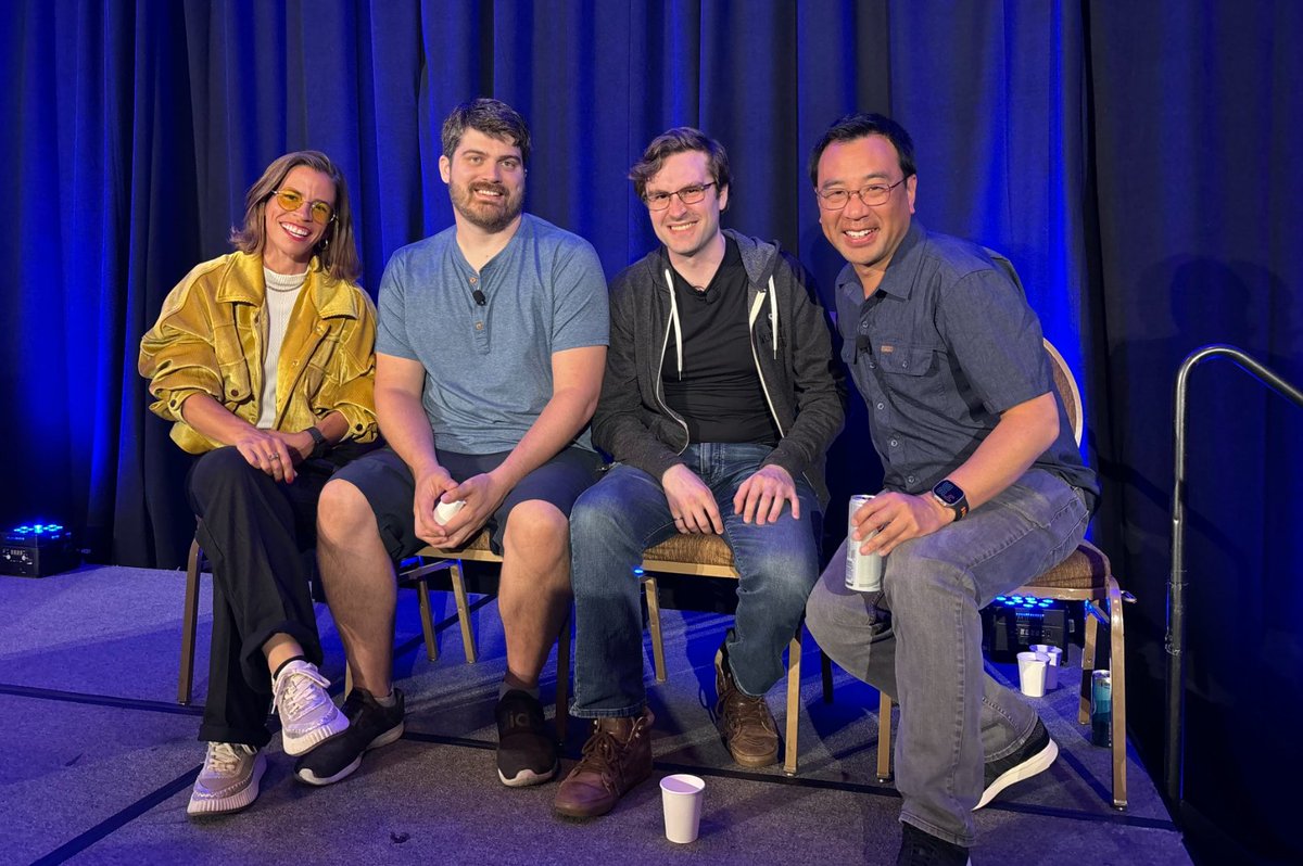 🎤 Had a blast hosting a panel session at #awe2024  with Another Axiom, the devs behind <a href="/GorillaTagVR/">gorillatagvr</a>  🎮 🦍 

<a href="/LemmingVR/">LemmingVR</a> <a href="/daveneubelt/">David Neubelt</a> <a href="/AA_DavidY/">David Yee</a> dropped some serious gems about how they created the game and where they see the opportunities in #VR 

🎥 👉 youtube.com/watch?v=0plcPo…