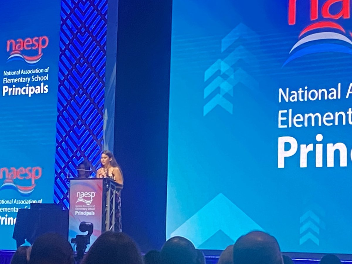 So grateful for your leadership <a href="/CaraballoSuarz/">Liza Caraballo-Suarez Ed.D.</a> of <a href="/NAESP/">National Assoc. of Elementary School Principals</a>  and for sharing your amazing family with us!!!#principalsUNITED