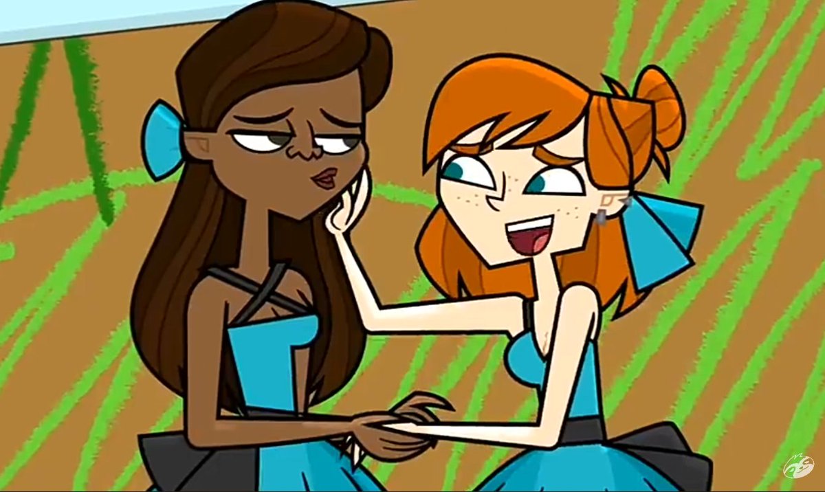 Blue Diamond's Lapdog /#TeamGabbyS5 tweet media