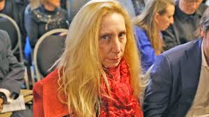 NachoBarrena's tweet photo. Crece el escándalo alrededor de Karina Milei por la utilización ilegal del PAMI. Documentos falsificados y registro de personas fallecidas para conseguir afiliados a nivel nacional. Lo de Vidal con los aportantes truchos, puesto menor. https://t.co/4ryxx6jXdJ