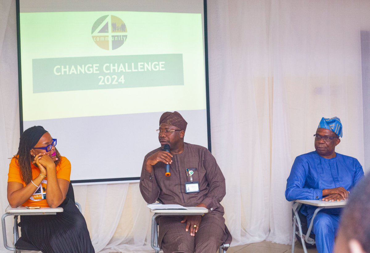 CRePHSNIMR's tweet photo. #ChangeChallenge
We had the formal introduction of the Cancer Center. The leadership team shared their experiences and the dire need for participants to be the change, nurture the change and drive the change!
@iwelunmorj @JosephTucker @LawalSalako @nimrnigeria @Fmohnigeria https://t.co/kkacthUumP
