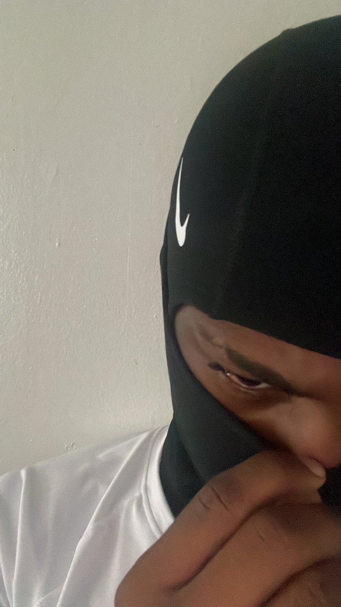ithrtsuu's tweet photo. new trade in the building 😤😤 https://t.co/Phosc19SSb