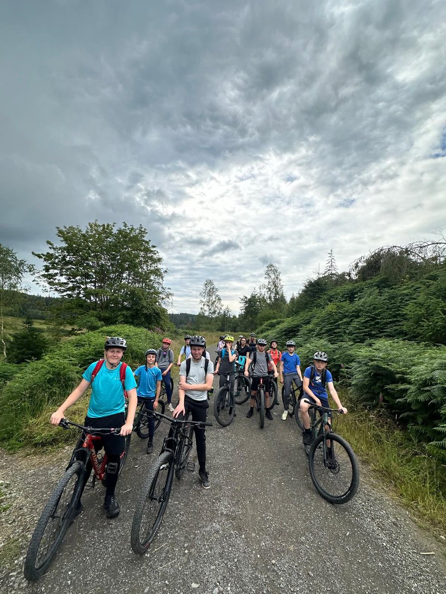 Winterton_PE's tweet photo. First full day of activities for the year 9’s in the Lakes.

Group 1 mountain biking and kayaking.

Group 2 Rick climbing and ghyll scrambling!

#year9residential 

@WintertonWCA https://t.co/Yle9ZG197V