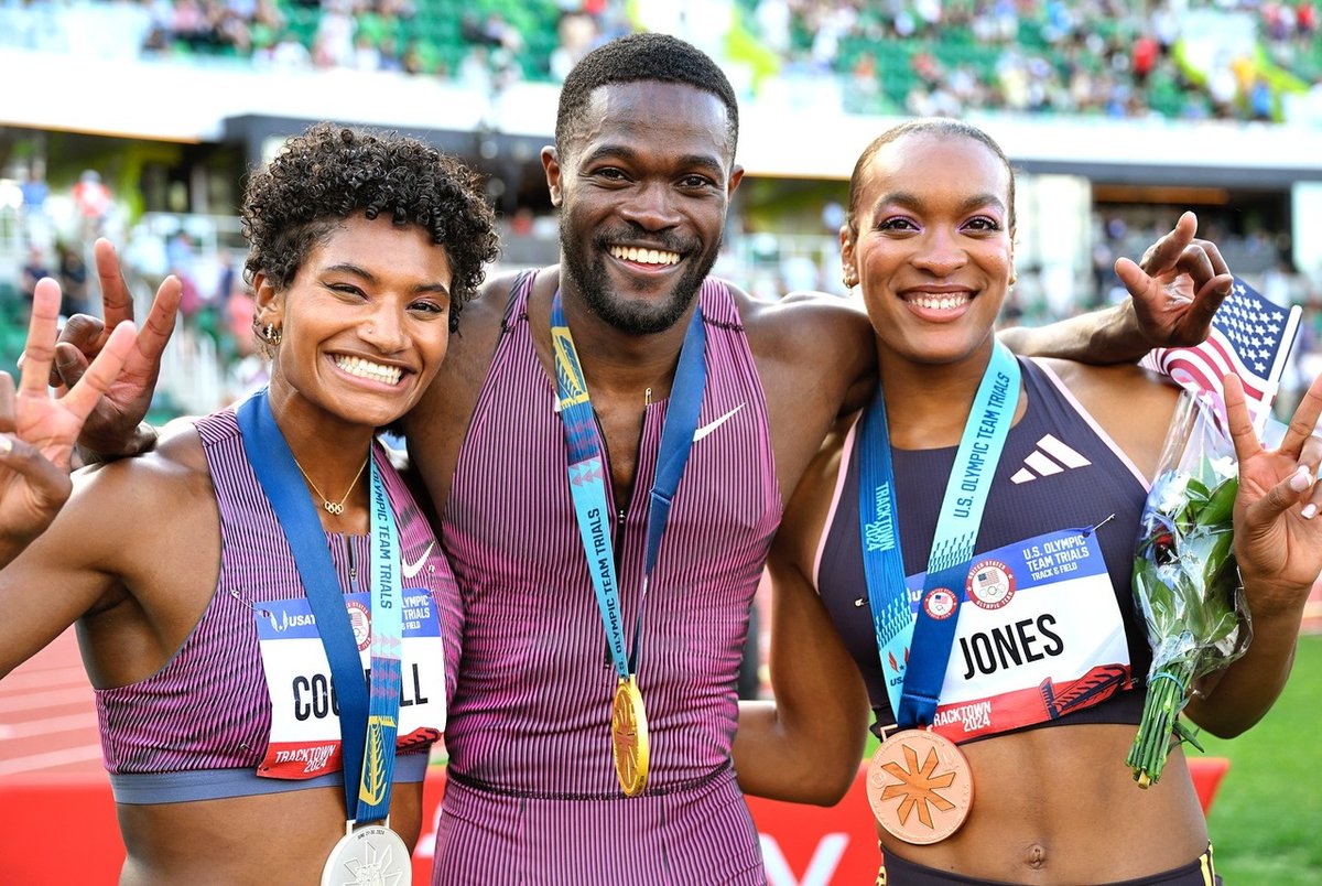 TrackFieldImage's tweet photo. 3 Trojans. 3 Olympians. Anna Cockrell, Rai Benjamin, Jasmine Jones. #fighton
.
2024 US Olympic Team Trials.
.
.
.
#annacockrell #raibenjamin #jasminejones #usc #trackandfield #trackfieldtrials24 #jeffcohenphoto #usatf #roadtoparis2024 @kingben @annaco… https://t.co/4LAdfIjv0d https://t.co/DlBiDsLfTg