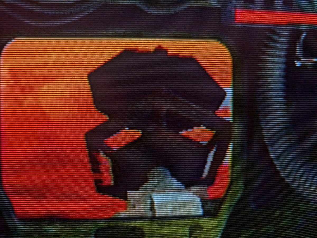 ModusPwnin's tweet photo. Had to try it out on my CRT. Look at those beautiful bleeding colors, just how God intended. https://t.co/QE3gcqcGPj