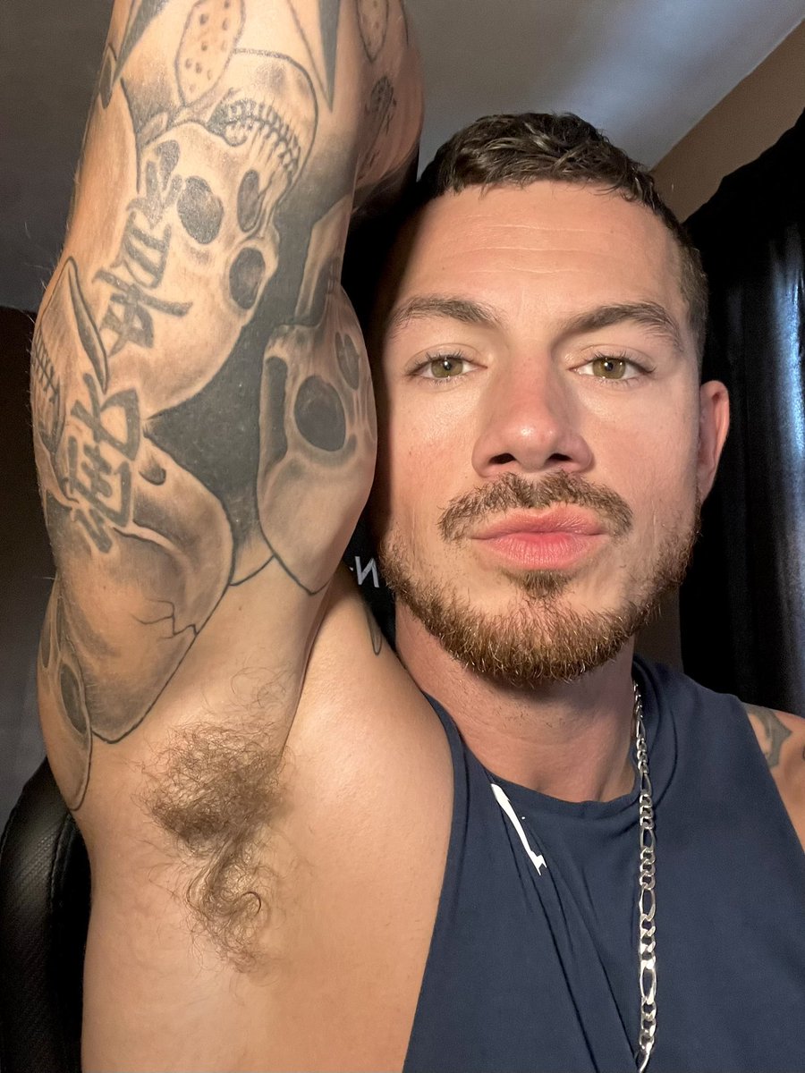 Daddy is LIVE on stream 🎥😈
Link; Onlyfans.com/FreeShawn