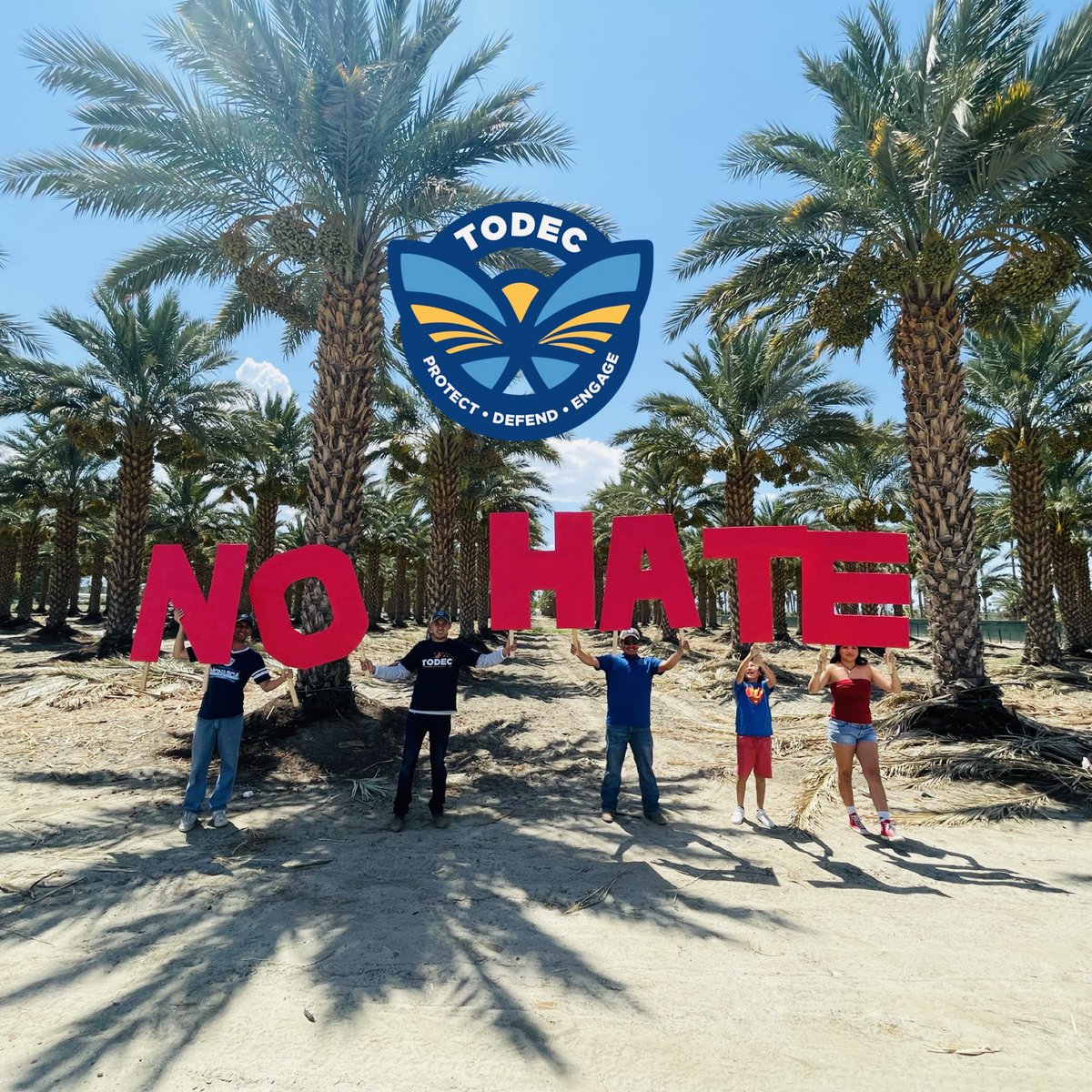 Shout out to #TODEC Youth #MonarcasLuchadoras for Staying Loud against injustices and Staying Loud Against Hate❗️#InlandEmpireStrong

NO TO HATE 🛑NO AL ODIO
¿CÓMO REPORTAR EL ODIO?
CAvsHate.org