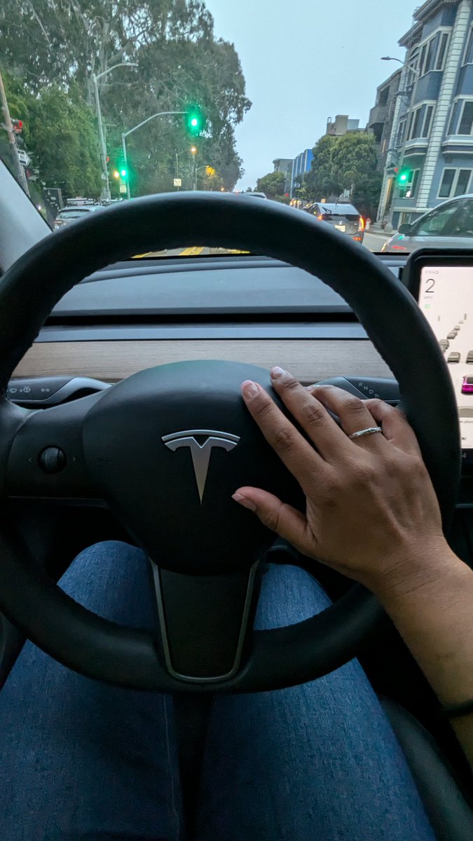 AndreCaro Rodríguez tweet media