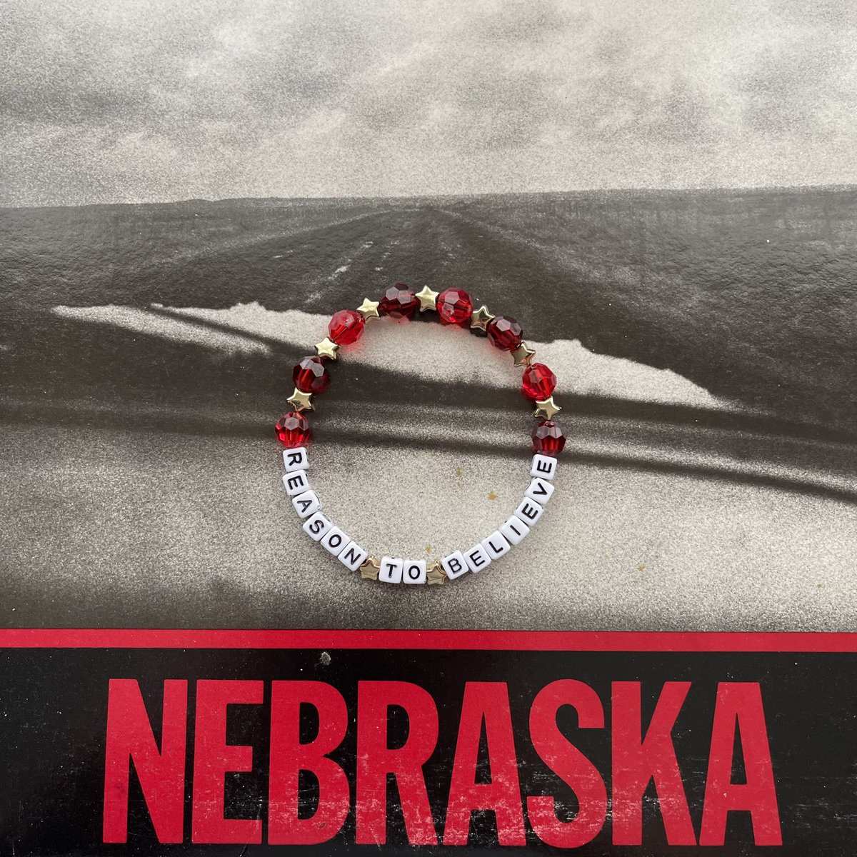smithkc21's tweet photo. Lord won't you tell us
Tell us what does it mean?
At the end of every hard earned day
People find some reason to believe ❤️🖤
@springsteen #Springsteen #Nebraska #ReasonToBelieve #FriendshipBrucelets @victorrvaIe https://t.co/tD27ADD34R