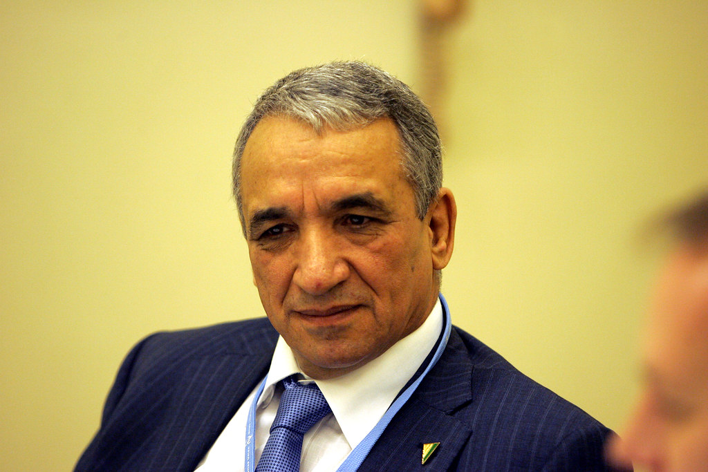 ktalgerie's tweet photo. ALLAH YARAHMEK YA MOUSSA
Aujourd'hui, nous nous souvenons de Monsieur Moussa Benhamadi, ancien ministre algérien des Postes et des Technologies de l'information et de la communication, décédé il y a 4 ans. 
#MoussaBenhamadi #AnniversaireDécès #Hommage #Algérie #cerist #mptic https://t.co/4k5wWDAEoT