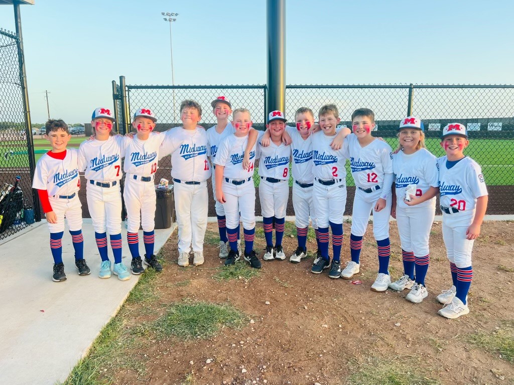 ⚾ CONGRATULATIONS, CHAMPS! 🏆  Midway Little League’s 10-year-old All-Stars, affectionately known as the "Comeback Kids," won a state title on Monday. INFO: kwtx.com/2024/07/16/com…