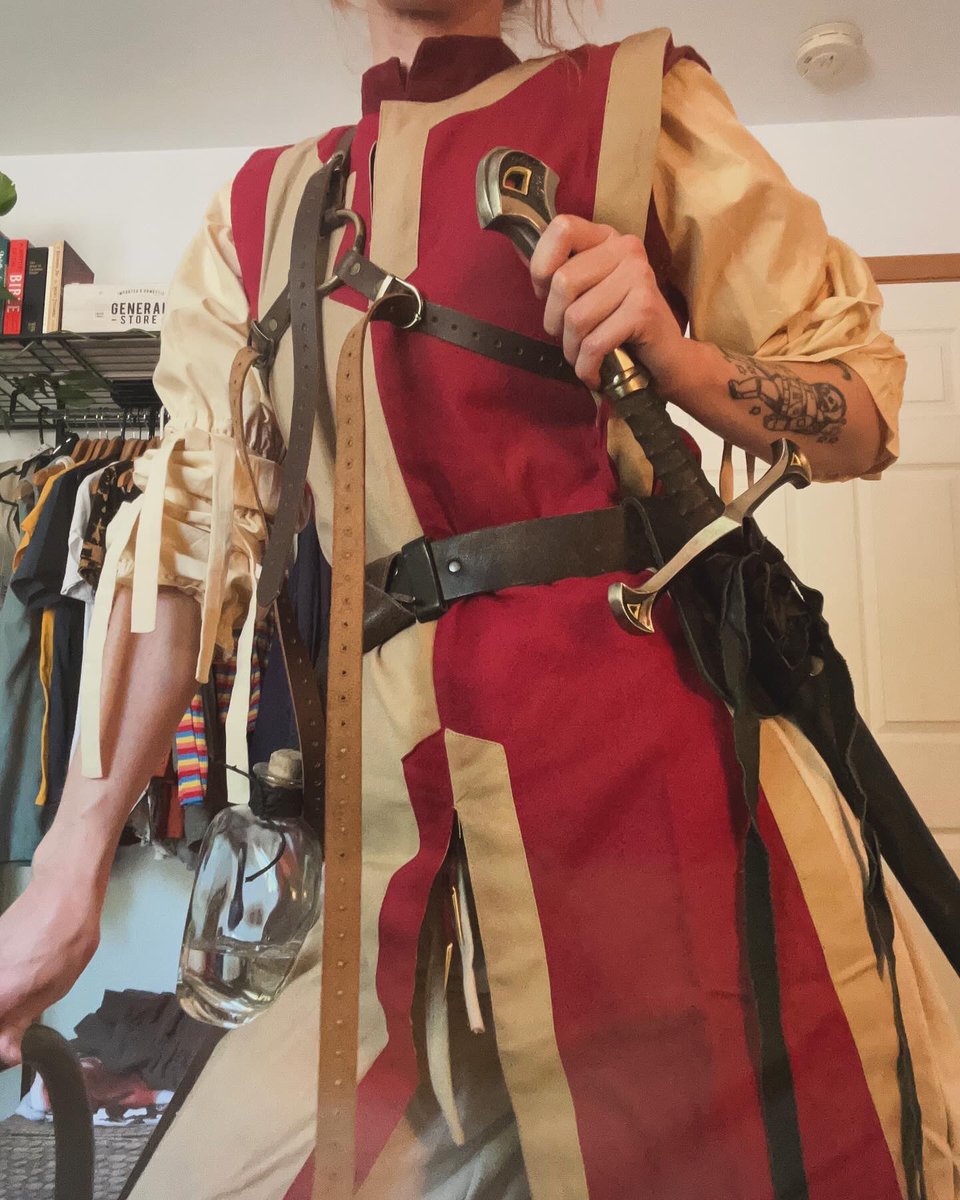 Rachel “Apple Tater” Victor 📚✨ tweet media