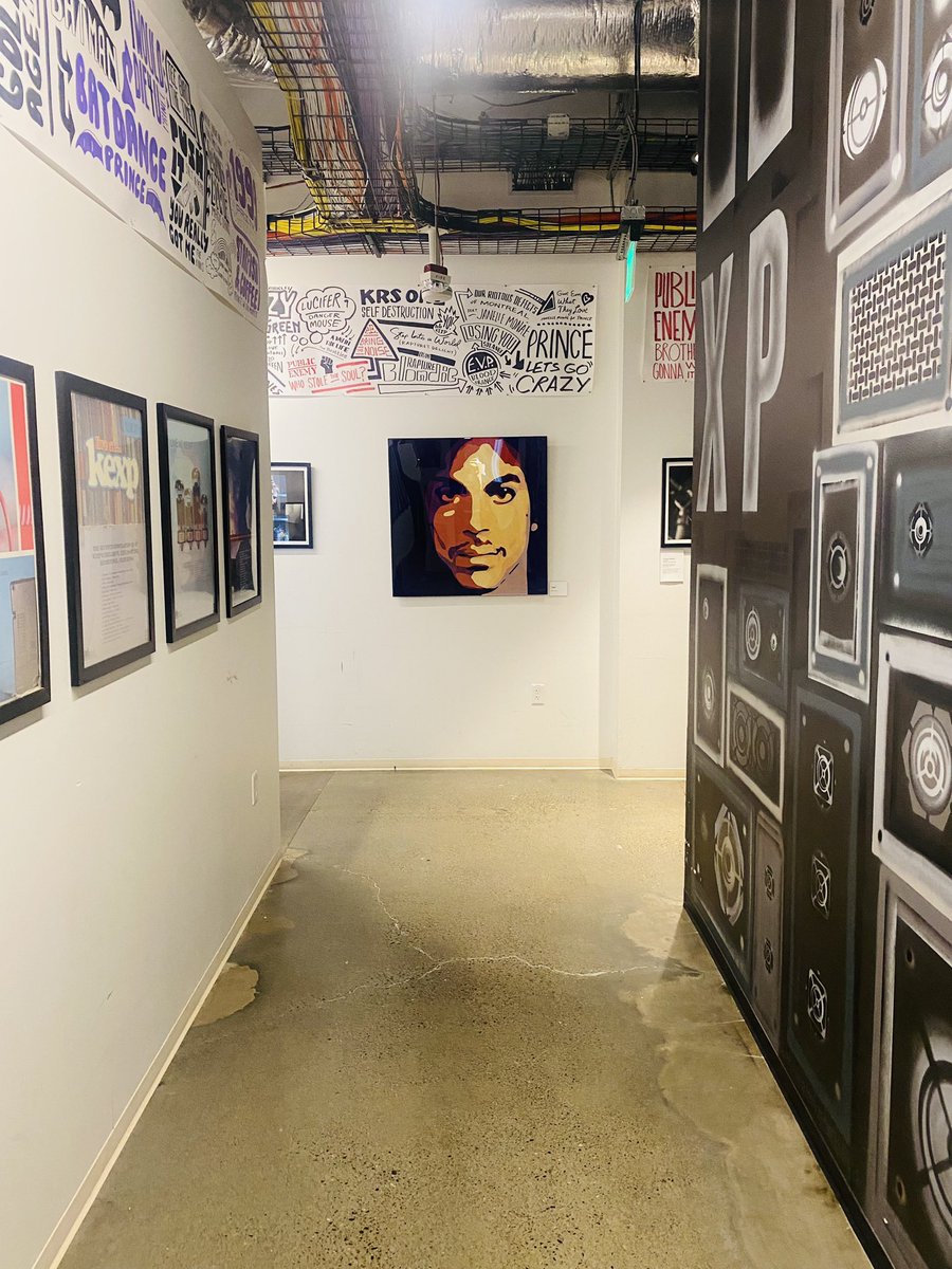 Lilly Ana Fowler tweet media