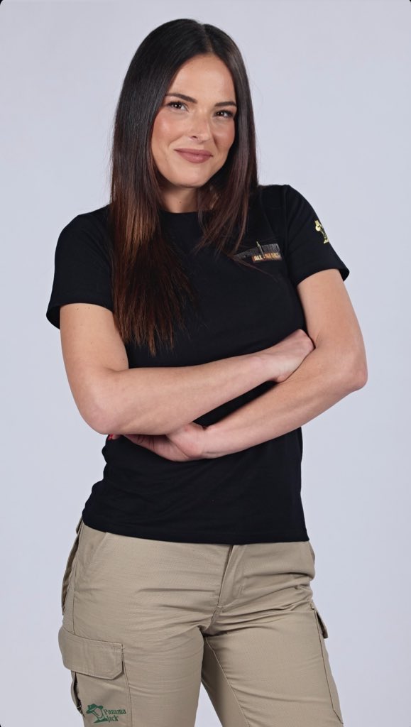 asc242's tweet image. ¿A quien salvaríais en una nominación así?  #ConexiónHondurasAllStars3

🔁 Marta 
❤️ Sofía