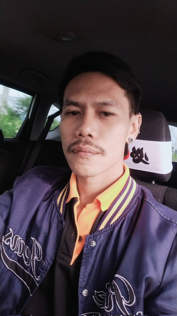 TONGsupachat's tweet photo. 😄 https://t.co/IgtPGlaqMX