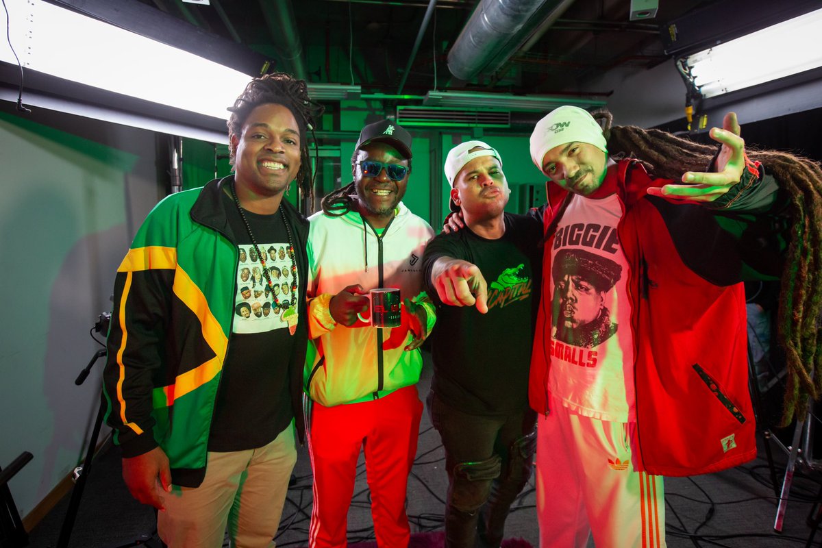 PanDeVzla's tweet image. Ufff capitulazo!

REGGAE EN VENEZUELA.

Tenemos a PeterJam,OneChot y JamesLakay ya disponibles en YouTube.

youtu.be/hvapHHVU78Y?si…