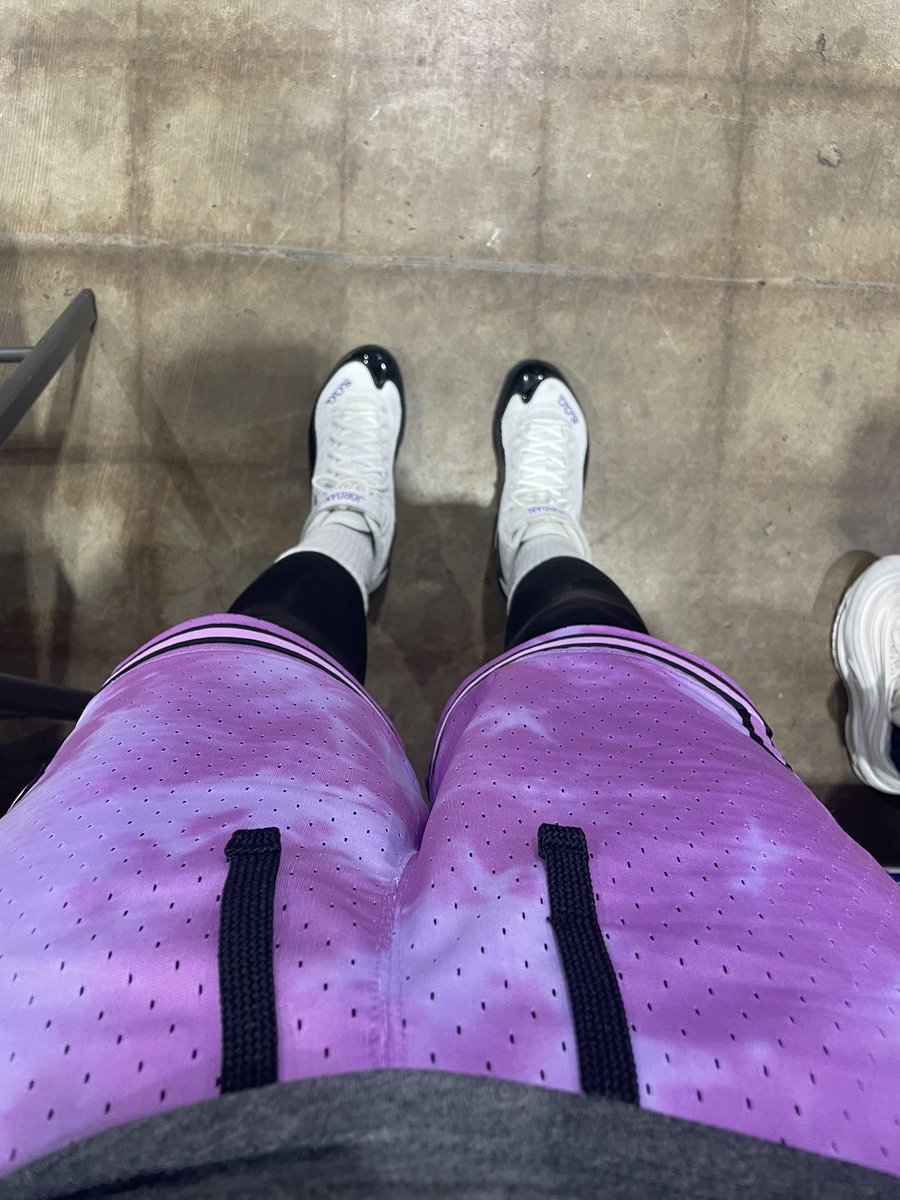 andreward's tweet image. 