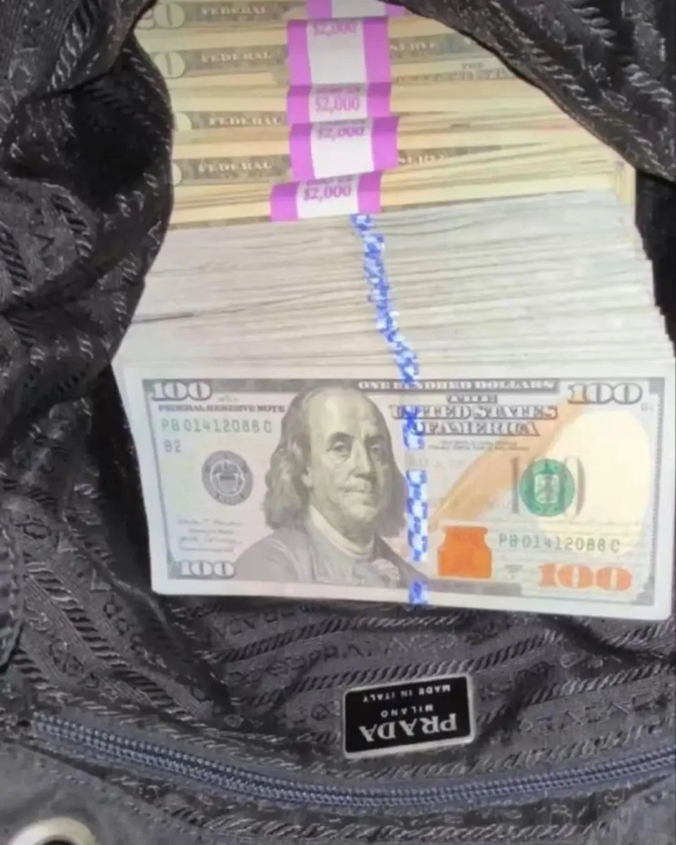 🎁 Daily Giveaway 

 💰200 $USDT Winners 

Must:
1- RT, Like  
2- Follow <a href="/ErvinColl/">Ervin🥇</a> (🔔)
3- Comment your Sol/ETH addy 

⏳End in 24H