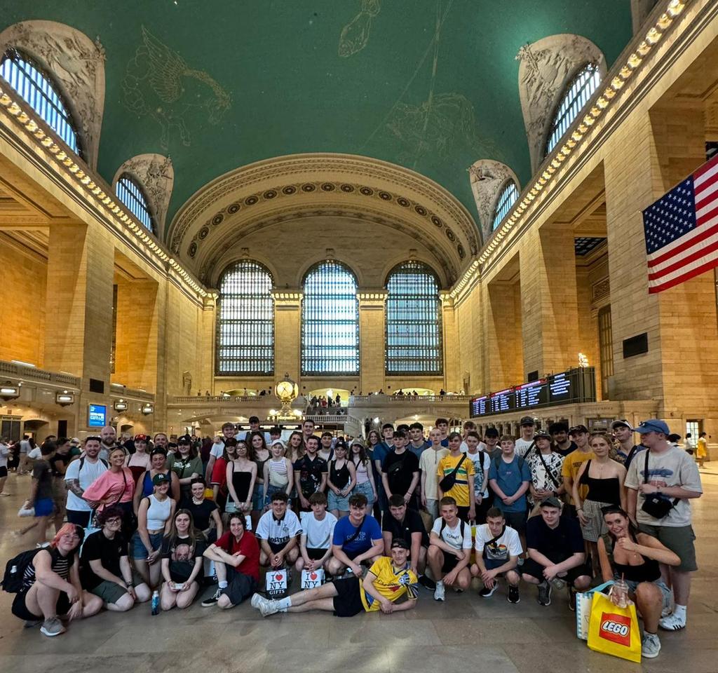 Last post of the day...Grand Central Station 🚂 these kids have been absolutely amazing, and we've managed the impossible - we tired them out! 😂