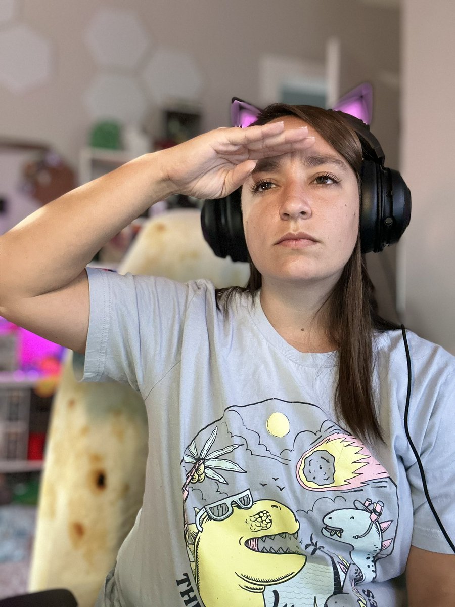 We search the waves for any sign of cthussy 

#stillwakesthedeep #steamgames #pcgaming #twitchstreamer #twitchaffiliate #twitchgamer