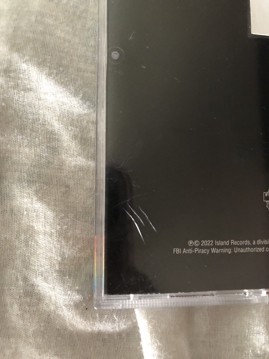 DRIVING2U's tweet photo. RUSH SALE!!!
WTS/LFB KESHI GABRIEL SIGNED ALBUM/CD
(with visible scratches on the case)
₱1300-1000
mop: gcash
mod: lalamove https://t.co/UGNpllKBdO