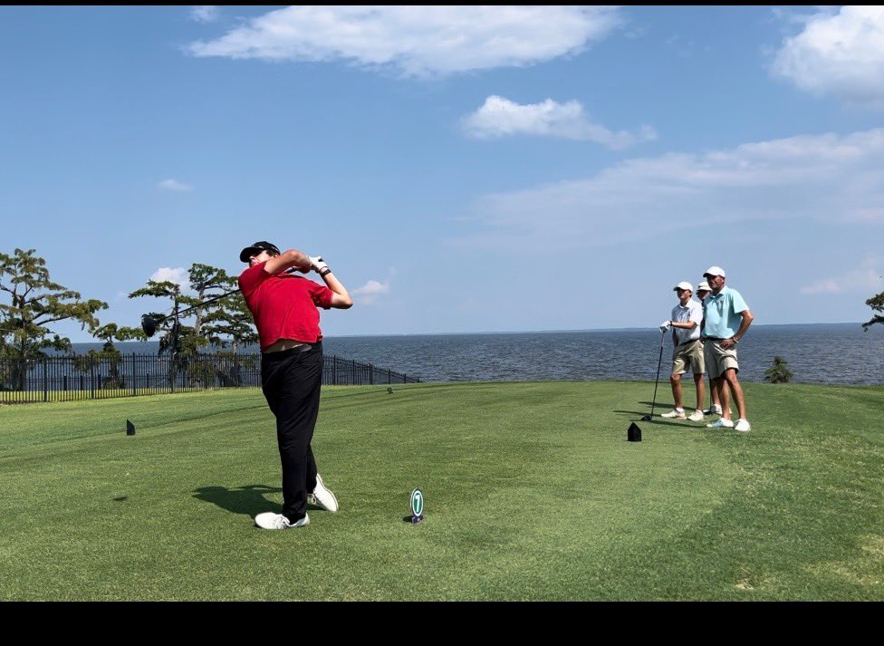 Congrats to Mossimo Russo (‘27) for winning a US Kids Teen Series event at Occano in North Carolina!  Great to see Moss heating up!  Go Warriors!!