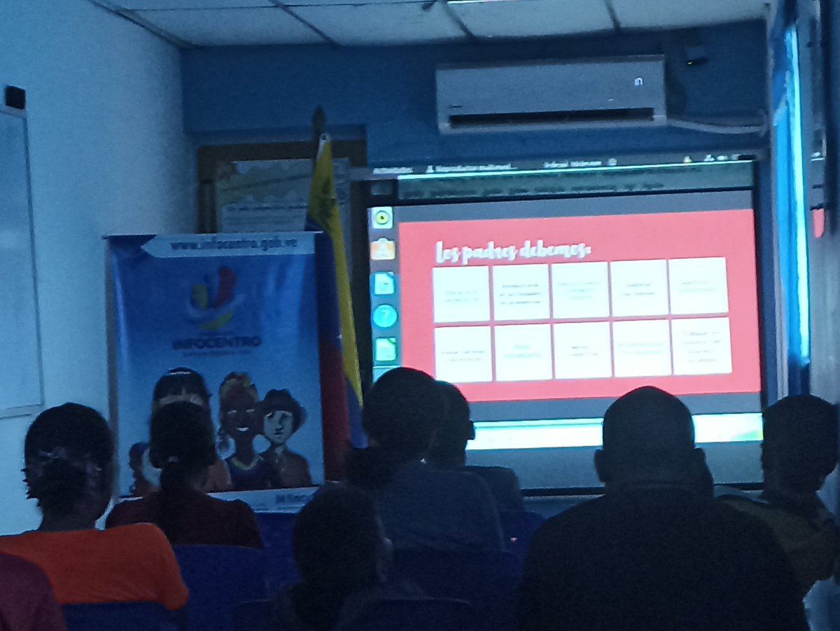 infomon25's tweet photo. El Video-Foro "Ciberbullying: el acoso que no descansa",   realizado en el Infocentro Los Guaritos con niños y adolescentes de nuestra comunidad, estuvo enfocado en el uso ético y responsable de Internet, como medida de seguridad, para evitar el ciberbullying. https://t.co/OcQZ0syYCG