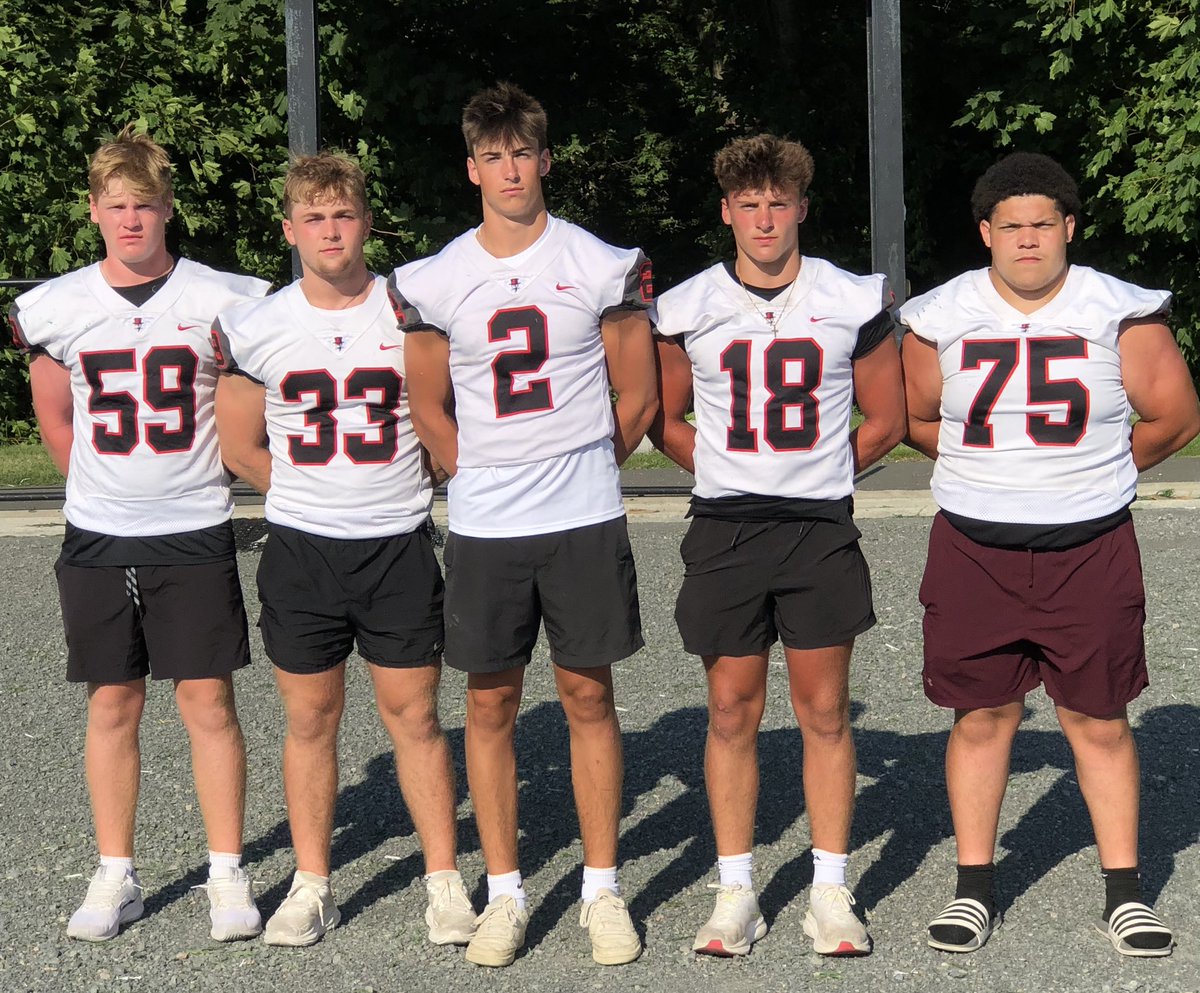 mheadfootball's tweet photo. 2024 Magicians Football Captains.  Bodie Smith, Brady Selvais, Colt Wales, Crew Monaco &amp; Justin “Gonzo” Gonzales (L-R). Congratulations!  Hard work ahead. https://t.co/LGT0I9CC78
