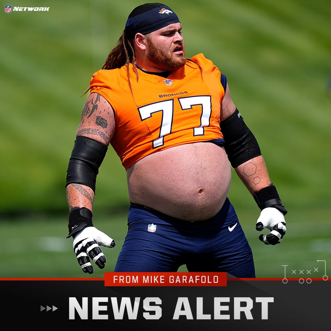 MikeGarafolo's tweet image. #Broncos G Quinn Meinerz has agreed to terms on a four-year, $80 million extension, sources tell me and @RapSheet. 

“The Belly” gets $24m in the first year of the deal. The 2021 3rd-rounder from D-III Wisconsin-Whitewater, who flew up draft boards, is now a top-5 paid guard.