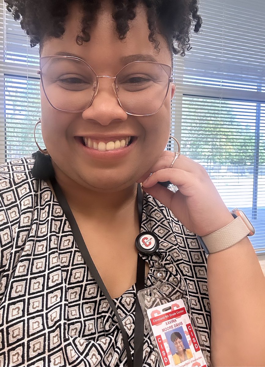 Dr. X.M. Davis tweet media