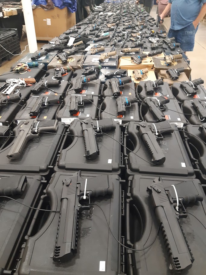 gunshowtimes's tweet image. i love #gunshows