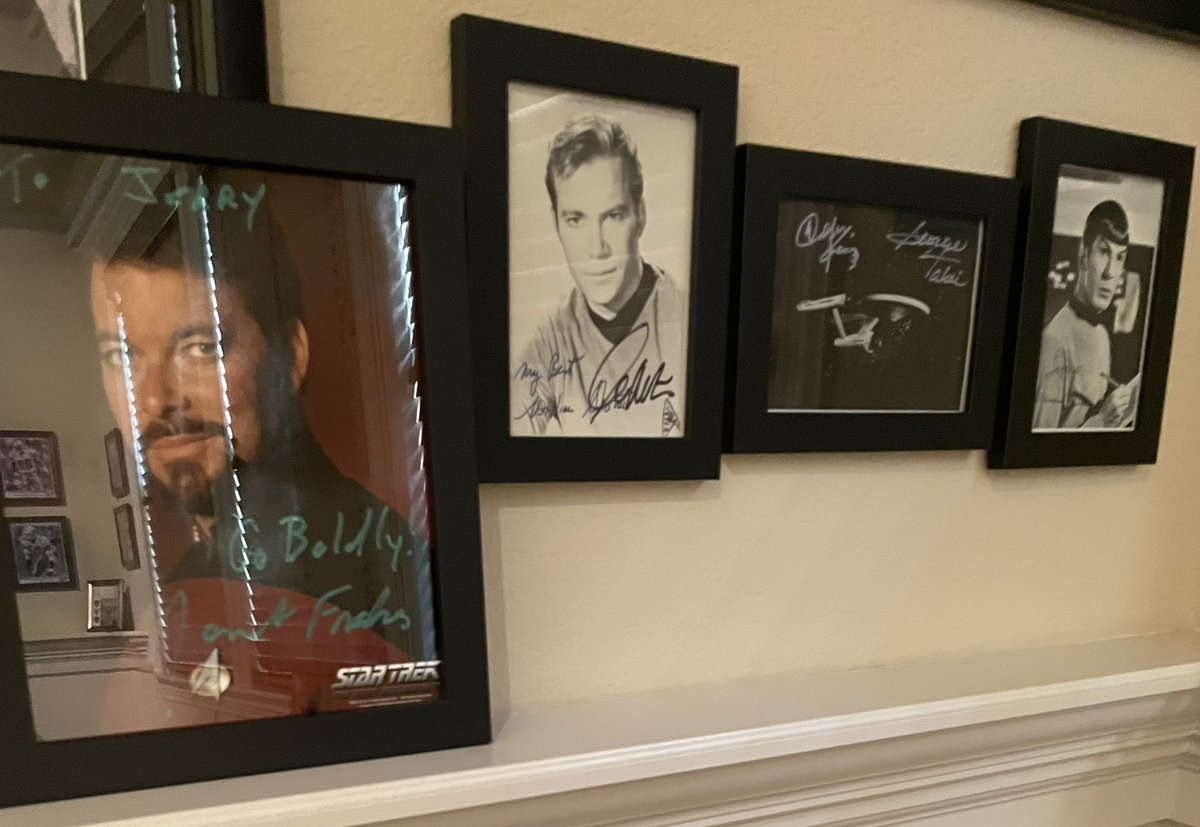 jer2239's tweet photo. My favorite fandom - Star Trek
@getFANDOM https://t.co/q7OPSBYkPT