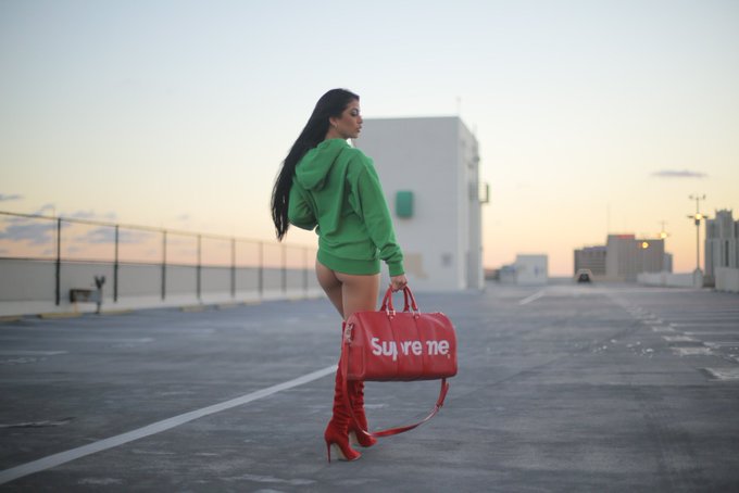 Watch V Rod 💦 🎶's leaked NSFW photo on TwXstars