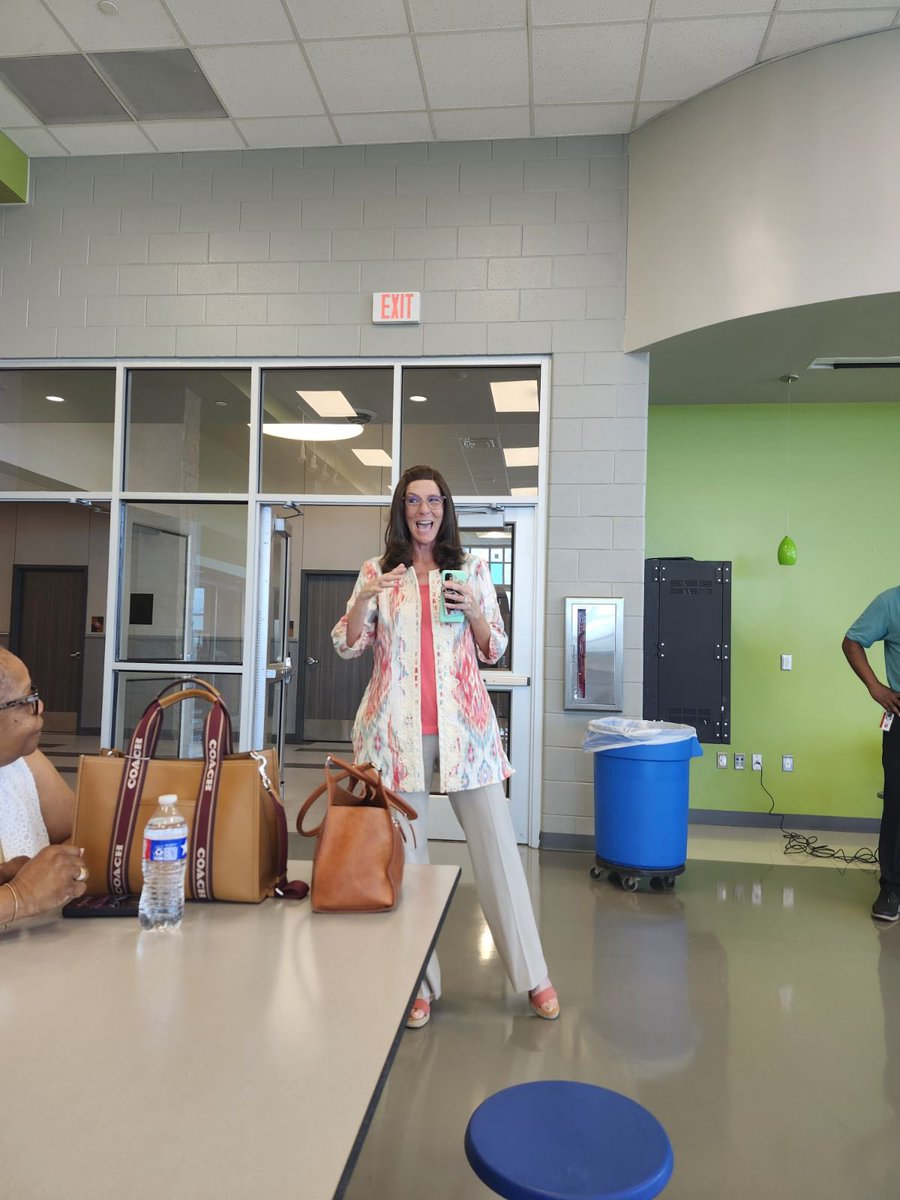 Simms Elementary Panthers tweet media