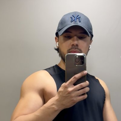 nicoprg's tweet photo. #NewProfilePic https://t.co/jJX6RupCLz