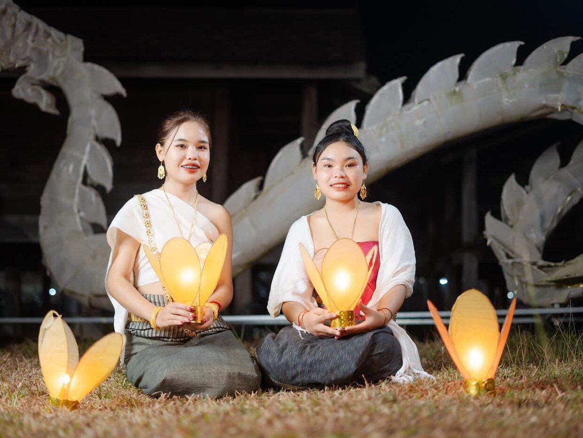 FeelM38437we's tweet photo. ເປັນຕາສີ້ຫີແທ້ເດນ້ອງສາວຄົນງາມຂອງອ້າຍ https://t.co/BGof0gKDti