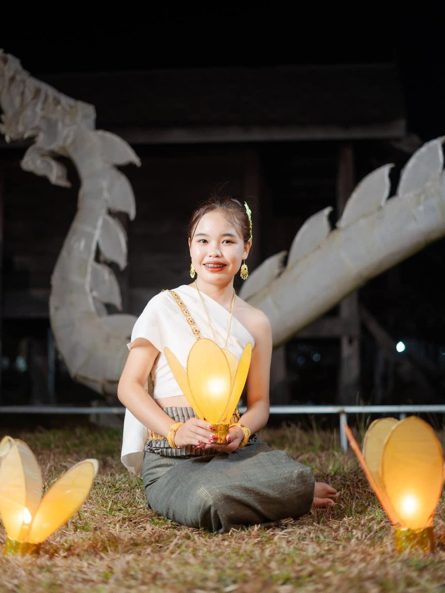 FeelM38437we's tweet photo. ເປັນຕາສີ້ຫີແທ້ເດນ້ອງສາວຄົນງາມຂອງອ້າຍ https://t.co/BGof0gKDti