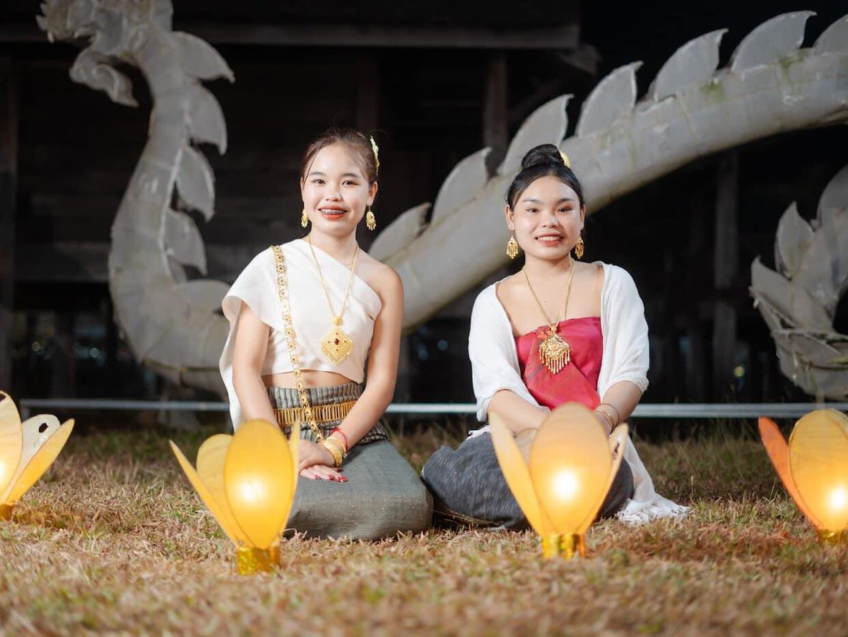 FeelM38437we's tweet photo. ເປັນຕາສີ້ຫີແທ້ເດນ້ອງສາວຄົນງາມຂອງອ້າຍ https://t.co/BGof0gKDti