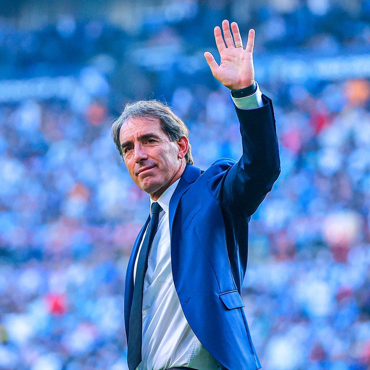 tudimebeto's tweet photo. @miseleccionmx Cualquiera que no sea Guillermo Almada va a terminar igual, ya dejen de inventar o poner títeres en la Selección Mexicana y pongan al mejor🇲🇽❤️🙏🏻 https://t.co/gn4ieQfQWH