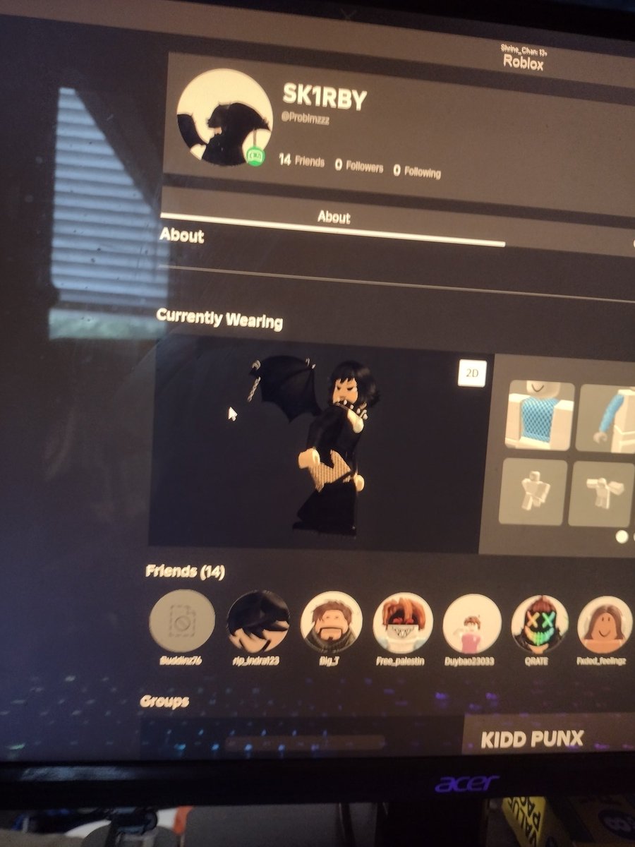 sshrine_'s tweet photo. @Imskirby Im pretty sure I found you or a look alike. https://t.co/d6M6GnZ5wx