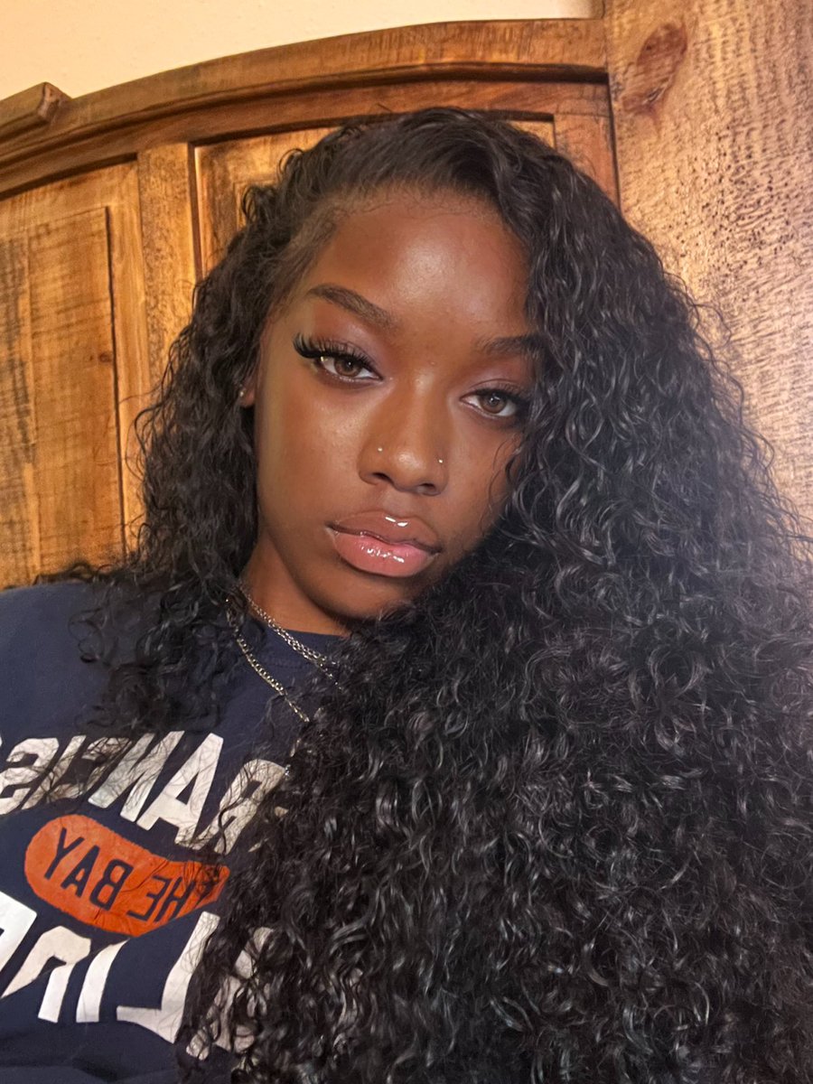 riannaimari's tweet photo. 😮‍💨😍 https://t.co/NyLABikYjq