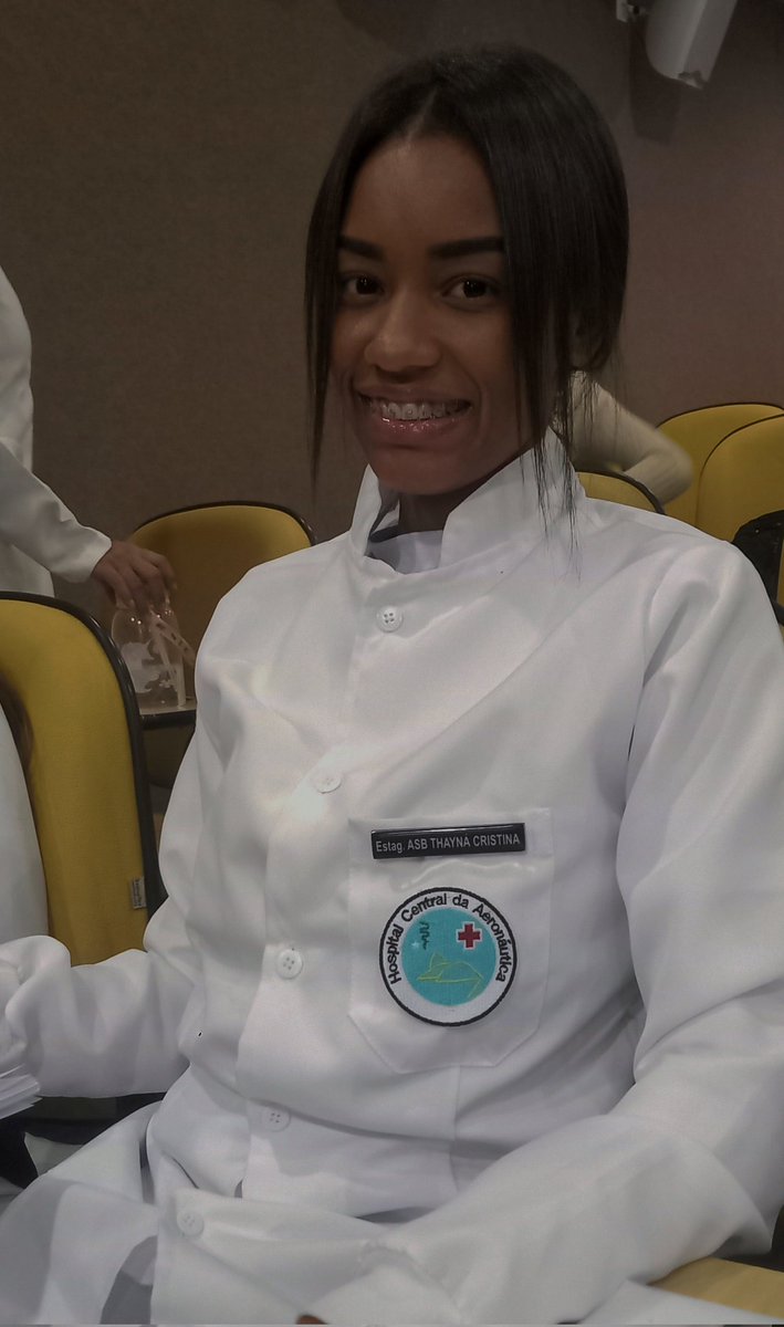 ThaynaSouzza2's tweet photo. Nova Estagiária Auxilia de Saúde Bucal e Futura Técnica de Radiologia e Patologia. 

RECOMEÇA SEMPRE QUE FOR PRECISO 🙌🏽🥰 https://t.co/xyEmTUQAHy