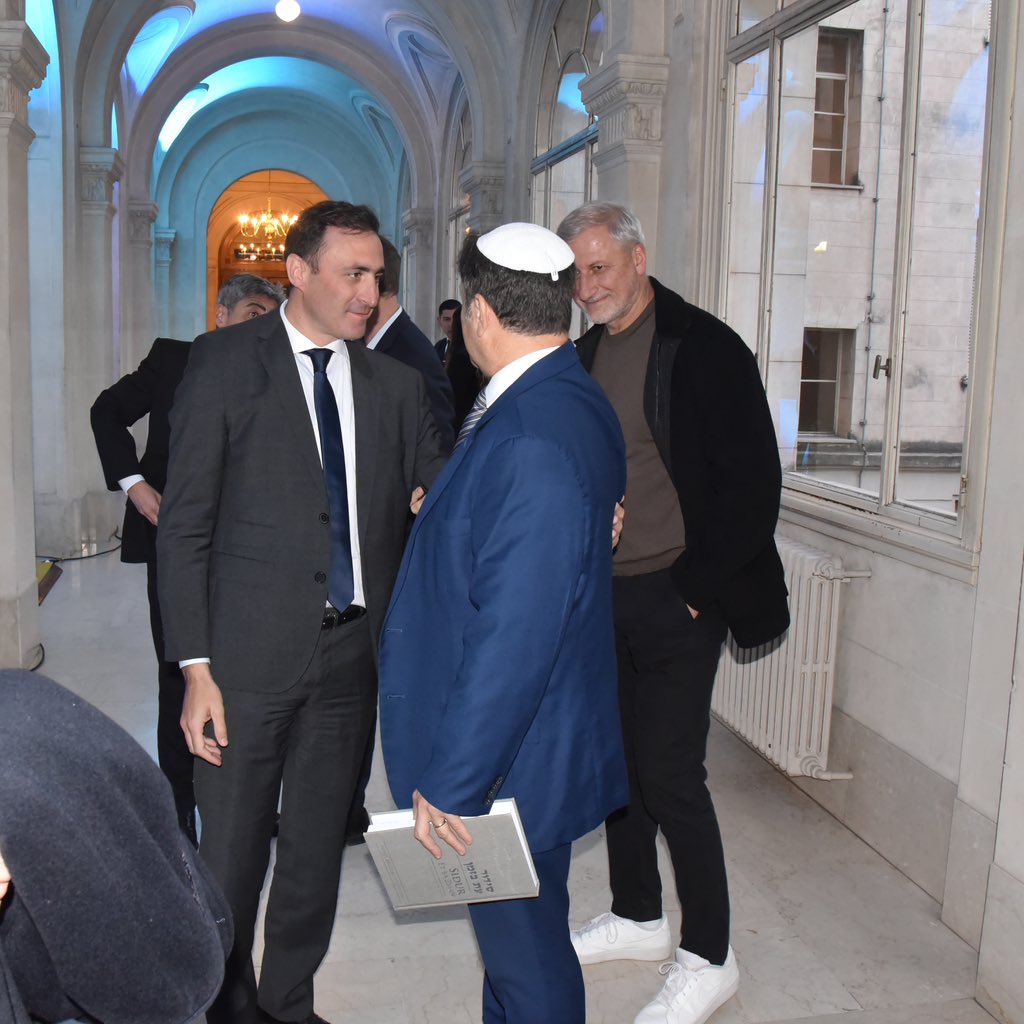 Julián M. López tweet media